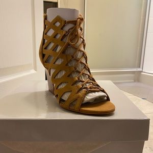 Brand new Marc Fisher Blair shoes